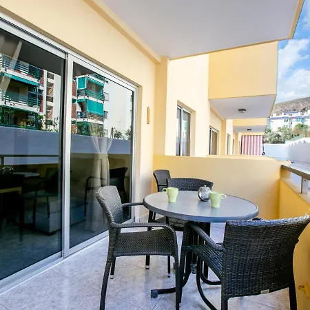 206 Angeles شقة